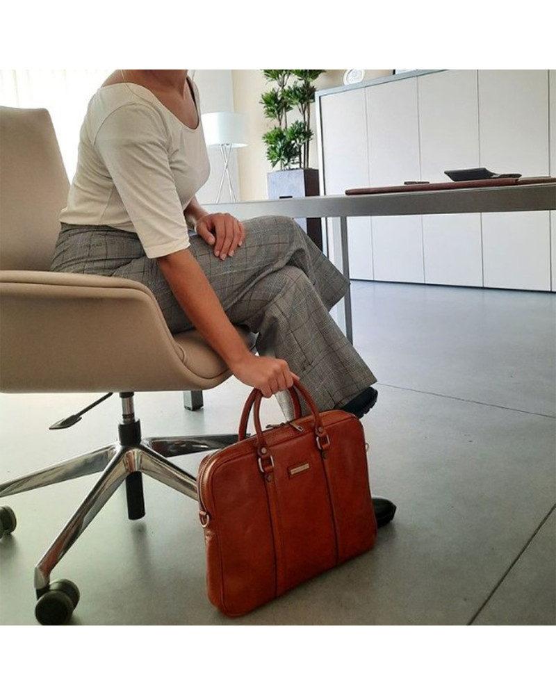 Tuscany Leather Prato Elégante Serviette pour Portable en Cuir Marron 