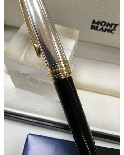 Montblanc Meisterstück collection Solitaire Doué Fountain Pen - MB1441